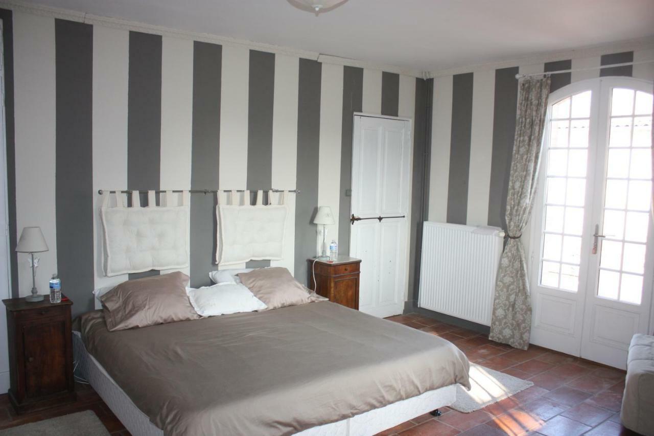 Bed and Breakfast Presbytere De Jonquiere Lavaur  Zewnętrze zdjęcie