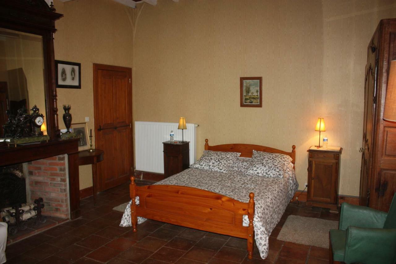 Bed and Breakfast Presbytere De Jonquiere Lavaur  Zewnętrze zdjęcie